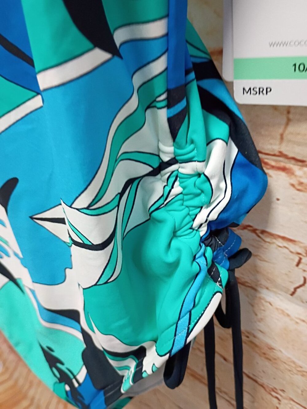 NWT Coco Reef Stellar Printed One-Piece Swimsuit w/Drawstring Side Size 10/34C - Picture 4 of 8